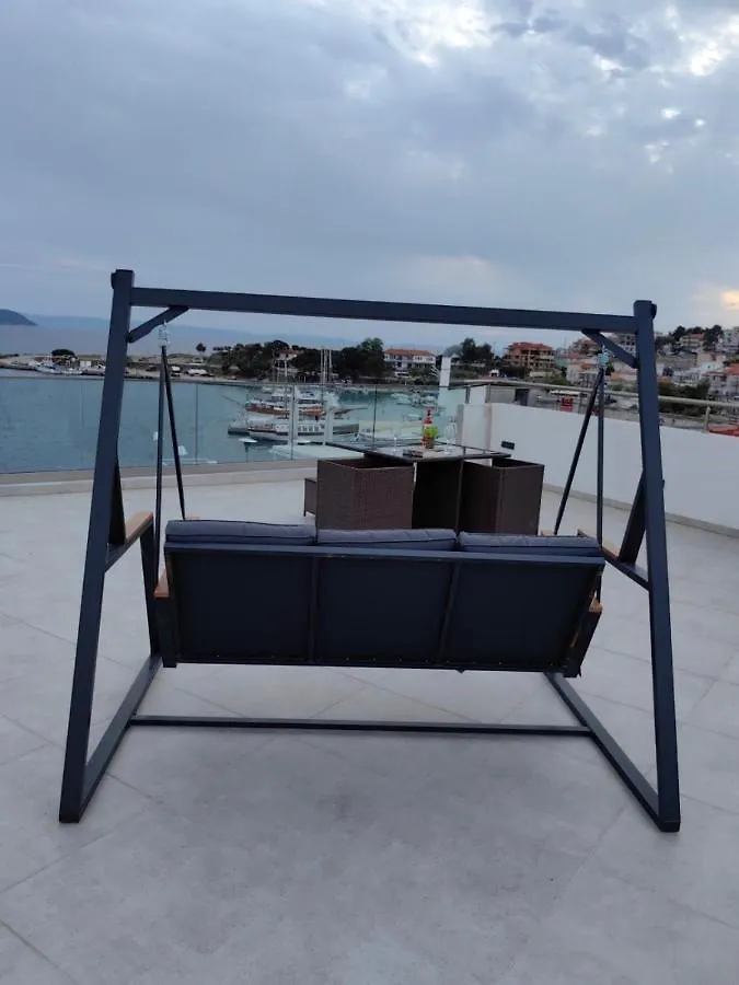 Wide Blue Luxury Boutique Suites Νέος Μαρμαράς Ελλάδα