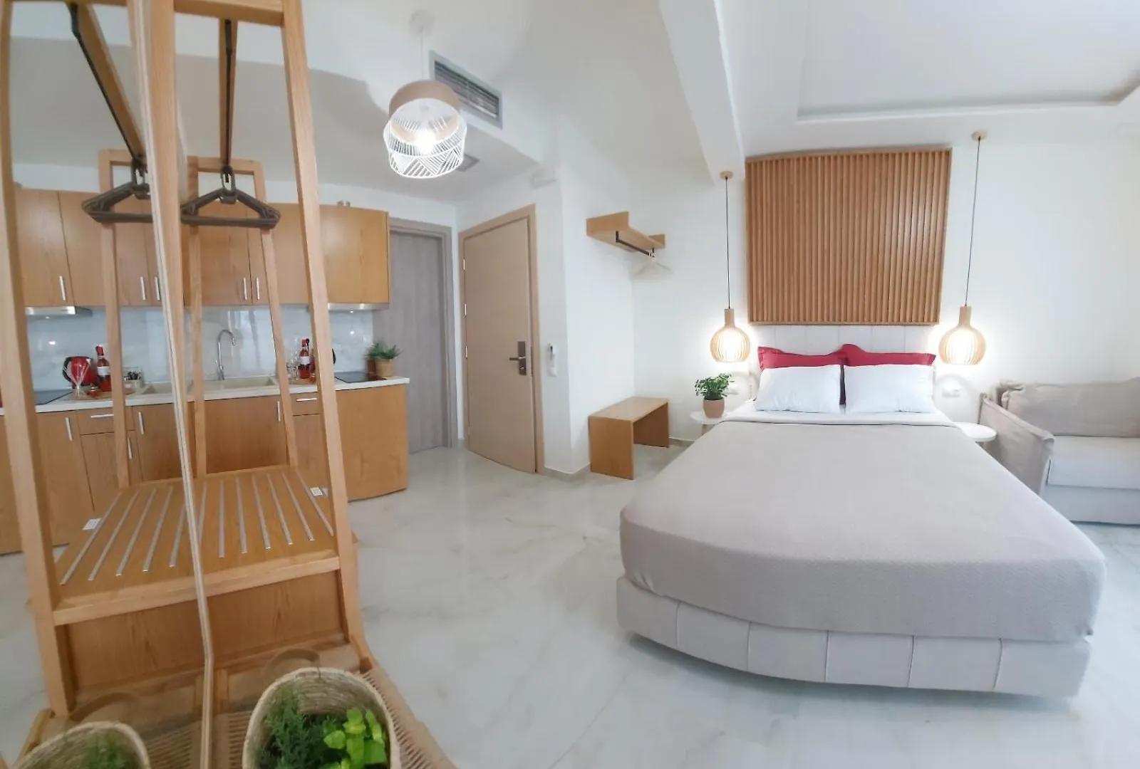 Ξενοδοχείο με διαμερίσματα Wide Blue Luxury Boutique Suites Νέος Μαρμαράς